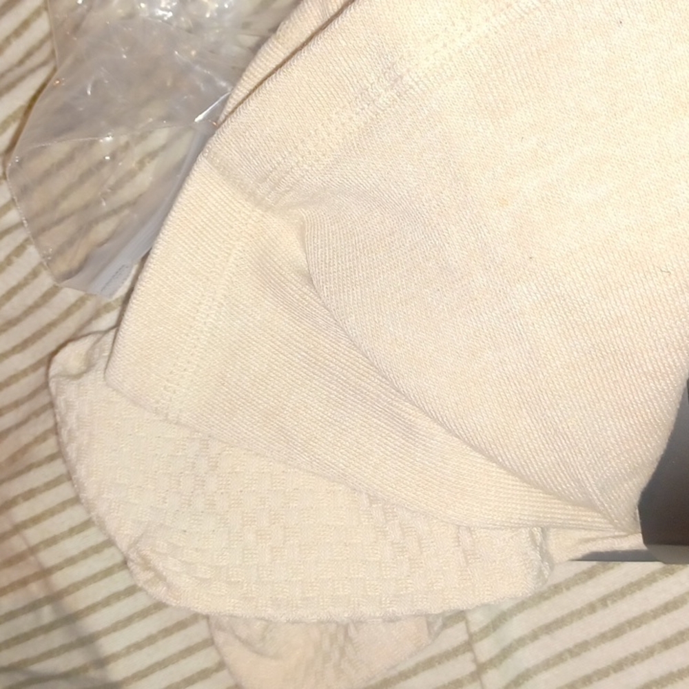Olivia + Joy New York sweater tights - Picture 16 of 16